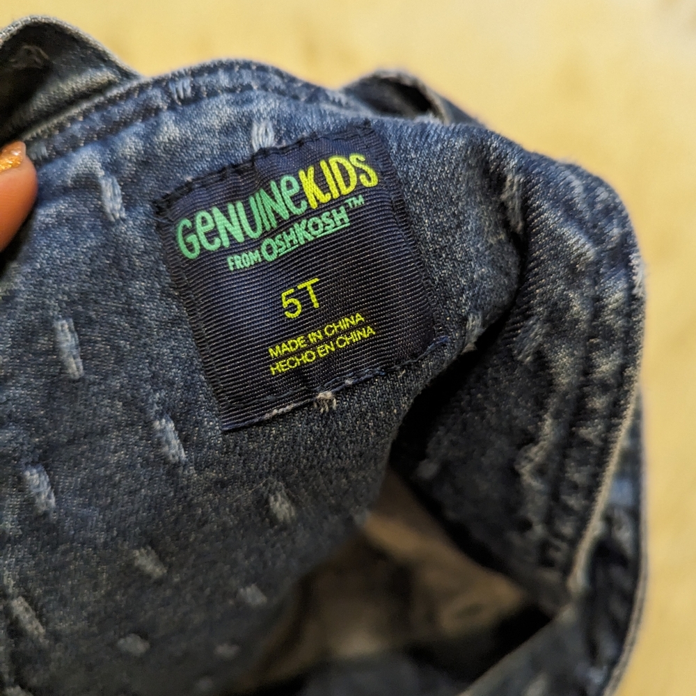 Genuine Kids by OshKosh dark blue denim overalls size 5T - Picture 5 of 8